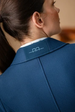 AA® Platinum Bonded Motionlite Show Jacket