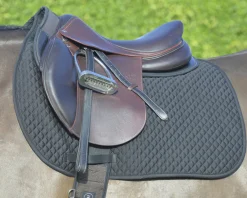 EquiFit® Essential Square Pad