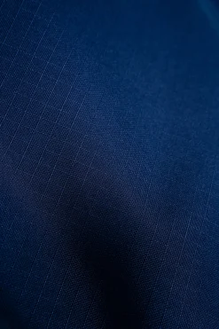 Horseware® Ireland Amigo® Ripstop 900D 200 Gram Standard Neck Pony Turnout–Seasonal Color