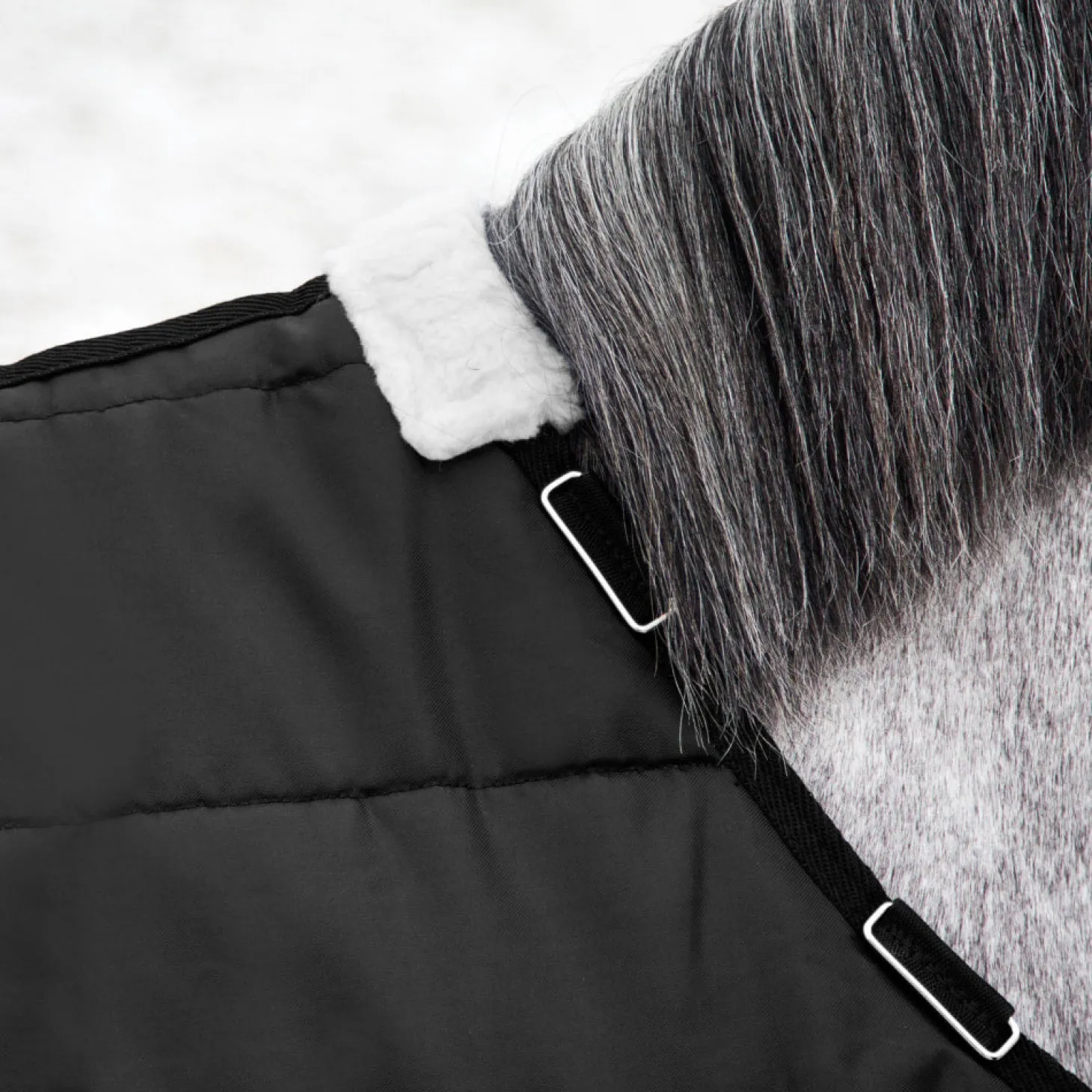 Horze Nevada Medium-Weight Stable Blanket