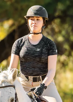 TKEQ Ladies’ Kennedy Seamless Short Sleeve Top